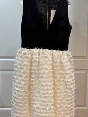 NWT French Connection Black White Textured Fit & Flare Dress Cocktail Par